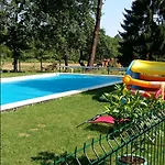 Bois Du Bournat Piscine Et Tranquilite Saint-Avit-Sénieur